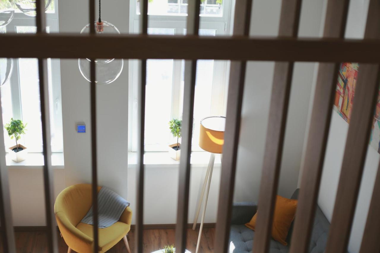 Szieszta Apartman Appartamento Szeged Esterno foto